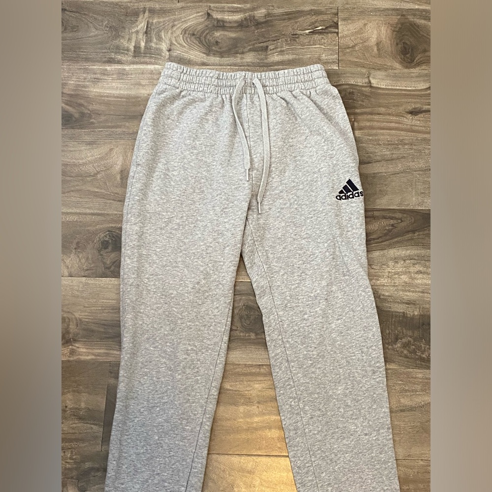 Grey sweat pants